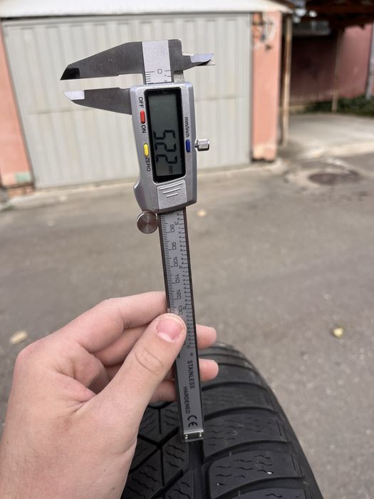 225 55 17 97H Pirelli iarna