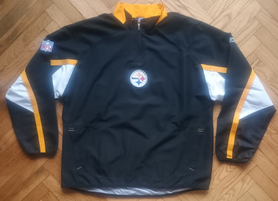 NFL, ръгби и американски футбол дрехи/артикули