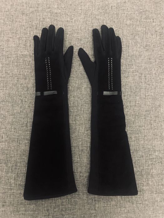 Продам замшевые перчатки