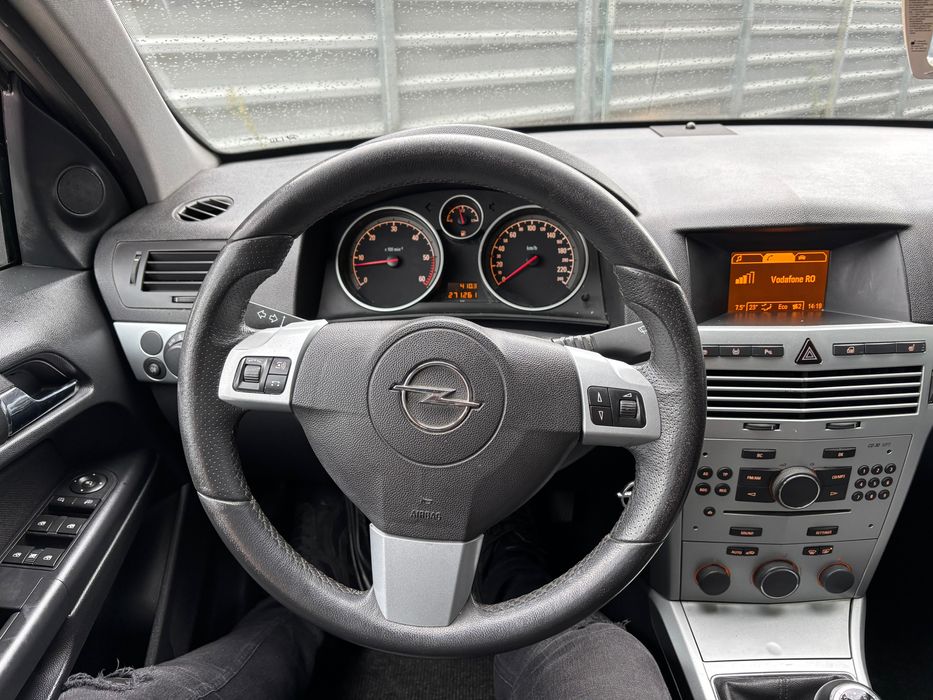 Opel Astra H facelift