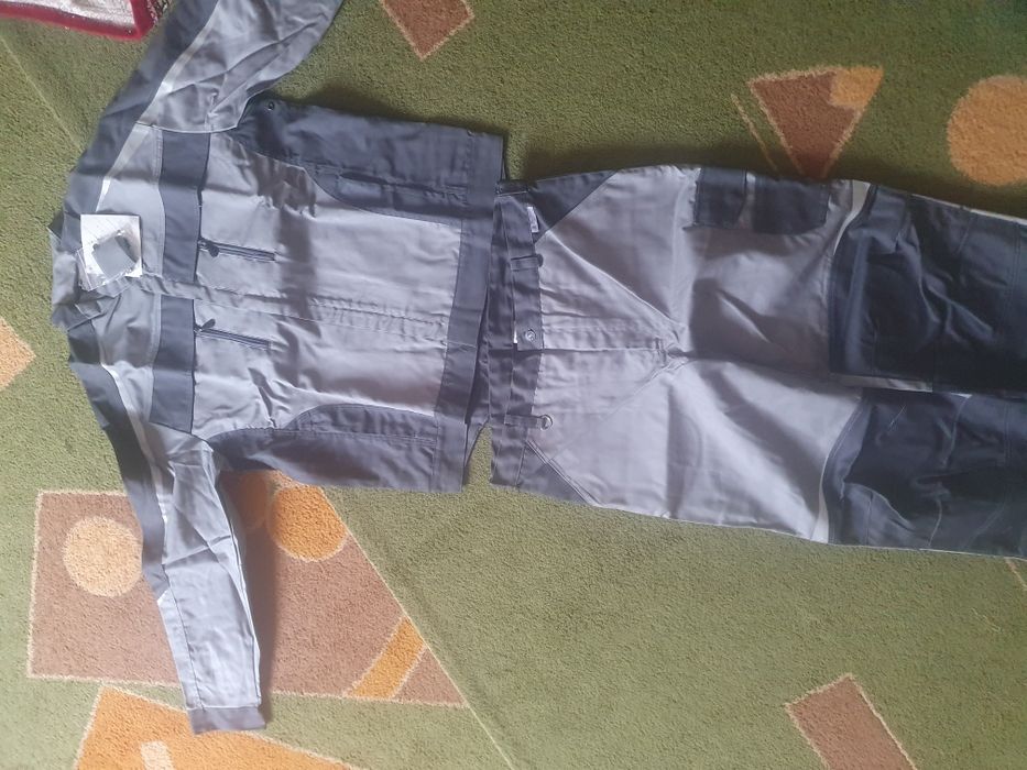 Продам спецодежду