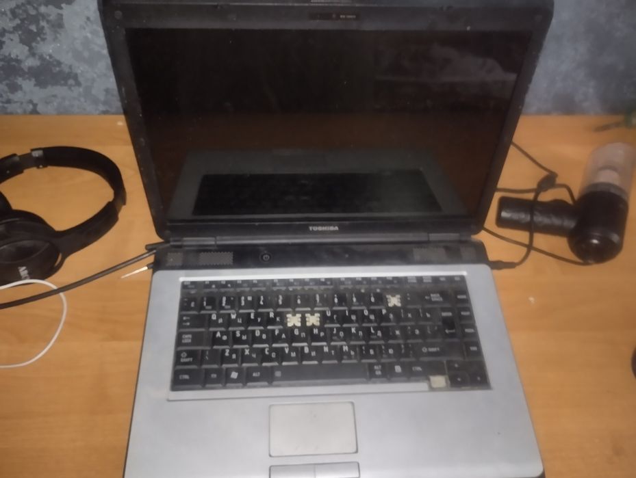 Ноутбук - toshiba