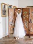 Descoperă Eleganța! Rochie de Mireasă Unică, Semnată La Mode Toujours!