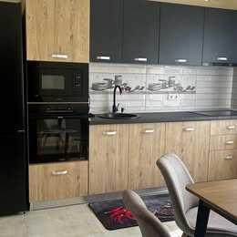 Inchiriez  casa  110 mp