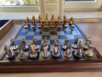Шах с позлатени фигури “Турнирът в Камелот”