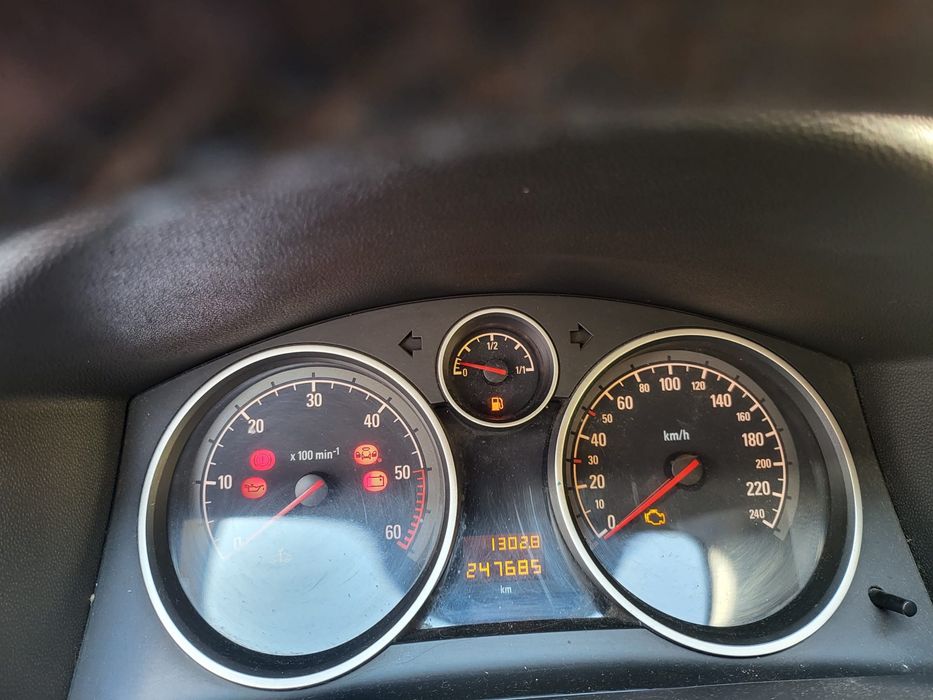 Opel Astra GTC – 2009 – 1.3 Diesel – 247.685 km