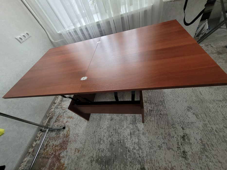 Продам стол трансформер