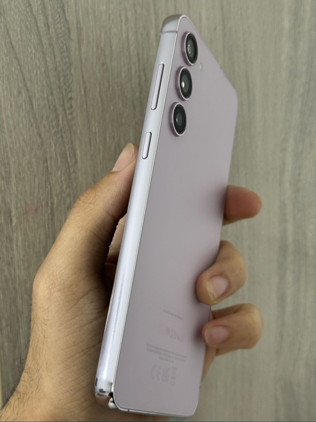Samsung S23 plus - 256 GB + 8 GB RAM