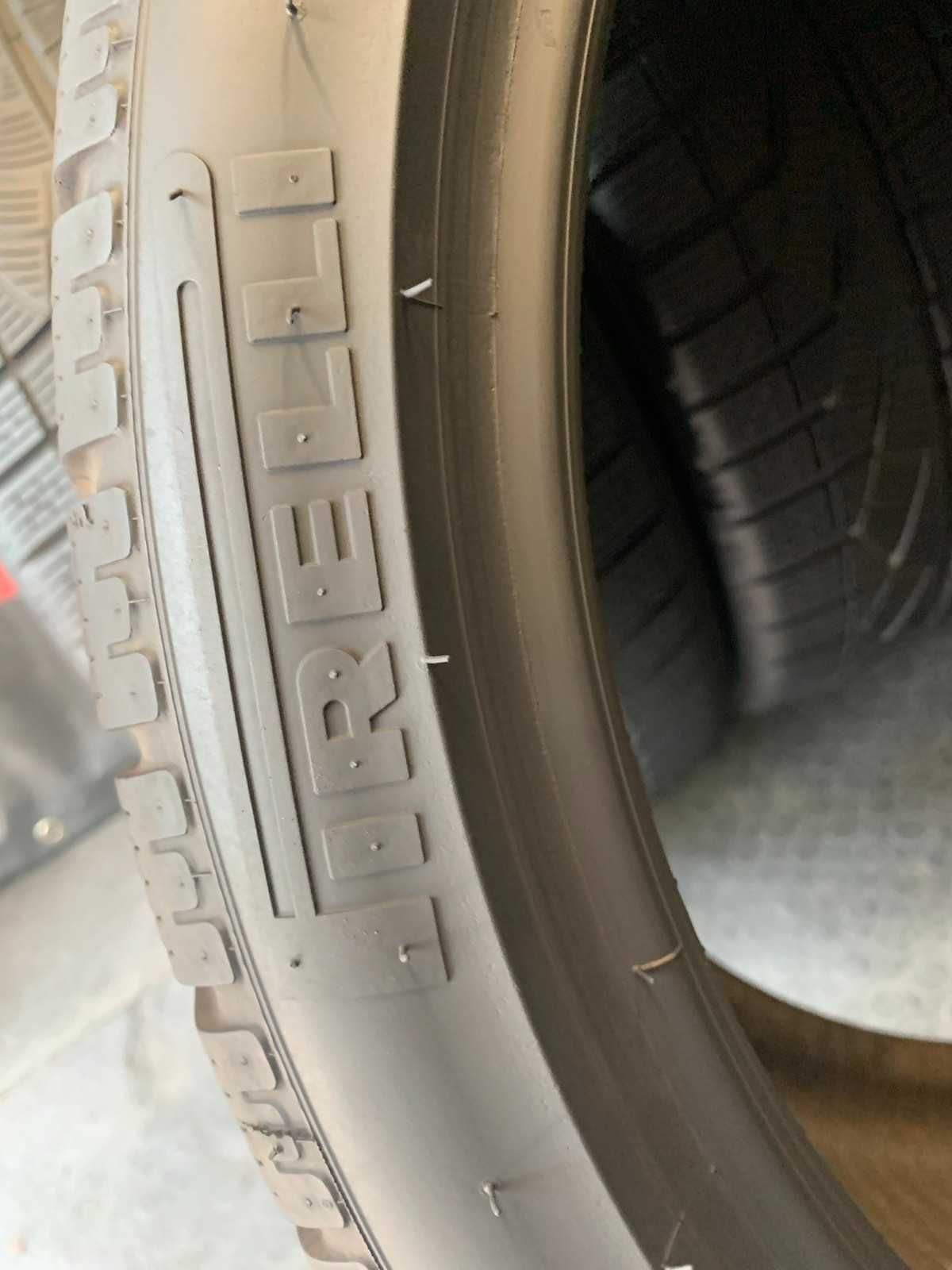 265 35 19 зимни гуми PIRELLI SOTTOZERO, 4 броя