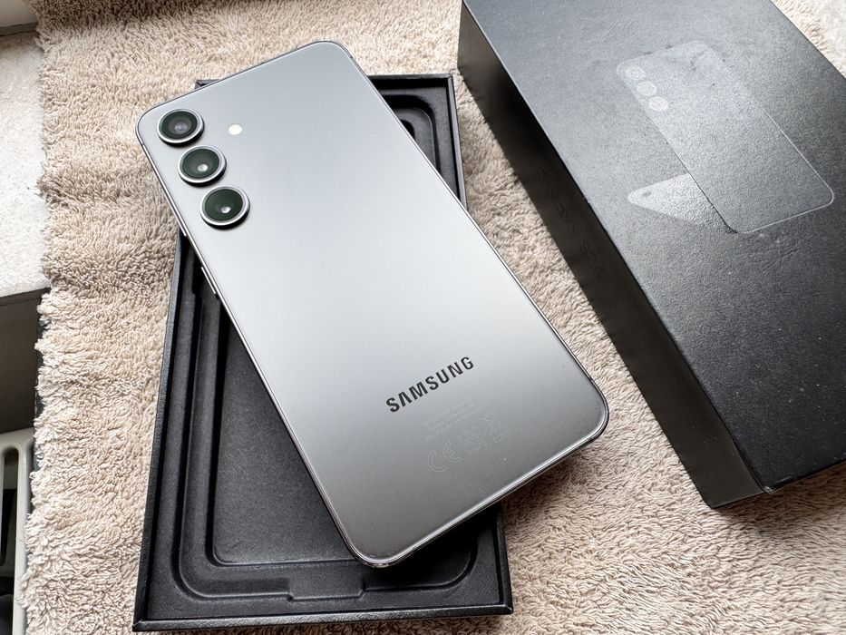 Samsung Galaxy S24 Black 128Gb Fullbox