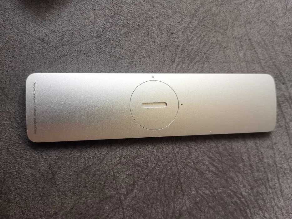 Telecomanda APPLE TV Generatiile 1-4