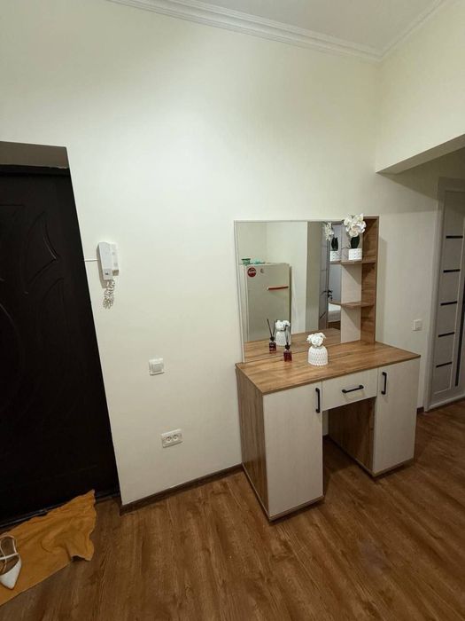 Мирзо Улугбекский район. Буюк Ипак Йули. 2х комнатная. Можно в ипотеку