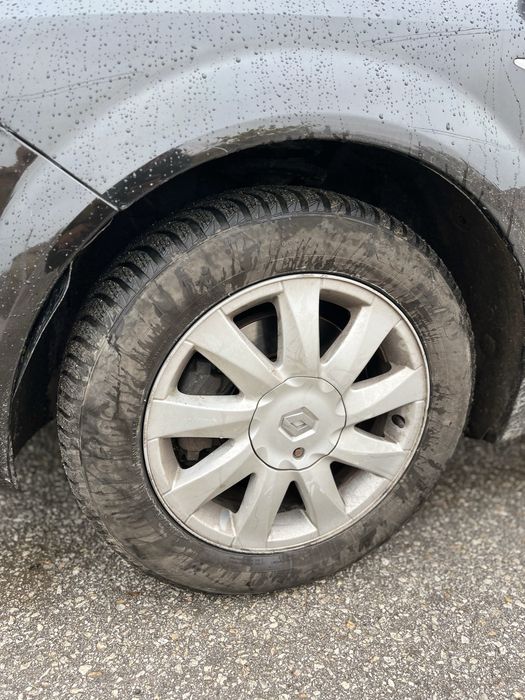 Рено сценик 2 1.9dci 130кс на части