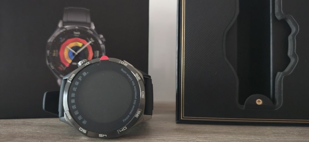 Huawei smart watch GT 5 Чисто нов!