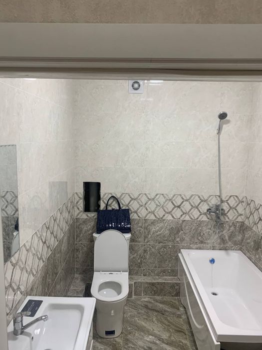 Продаётся квартира  Ташкент, Яшнабадский район, Иззат 58/7