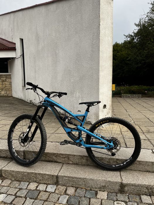 Yt capra cf pro race