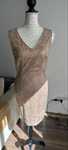 Rochie piersica/sampanie eleganta cu dantela