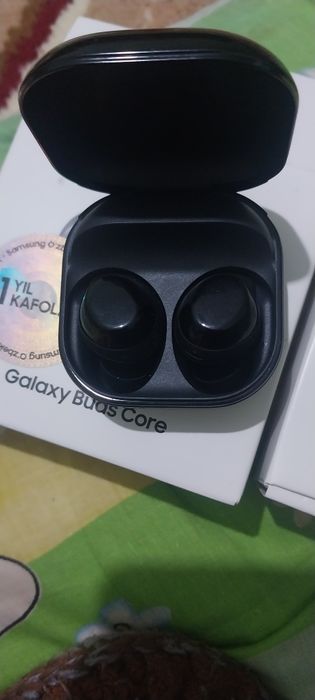 Беспроводные наушники Самсунг