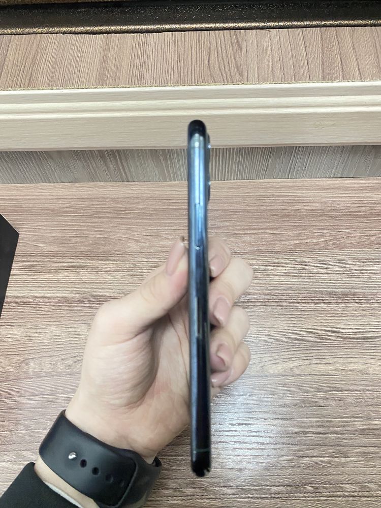 Срочно продам Iphone 11 pro 64 гб