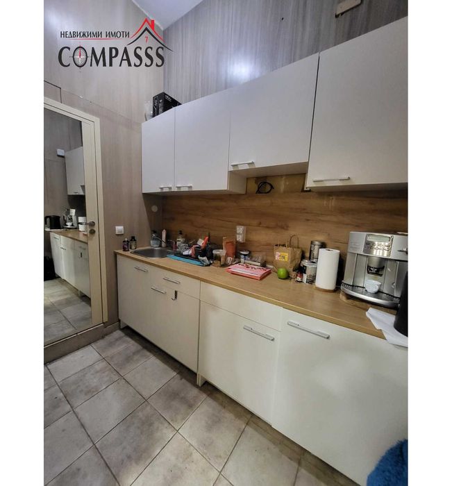 гр. Добрич, Център-пазара, търговски обект 86кв.м – 215000евро!