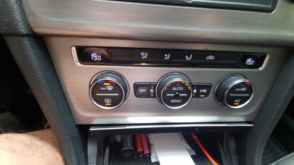 Golf 7 1.6 TDI 110cp Euro 6 - VANDUT