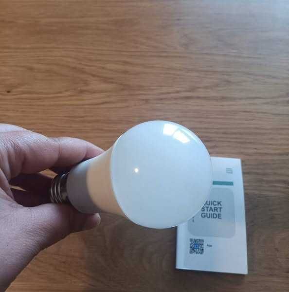 НОВA! Смарт LED крушка, E27/А19, 6W, RGB+Топла/Студена бяла светлина