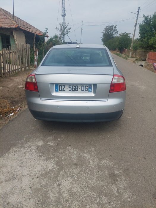 Vând/schimb Audi a4