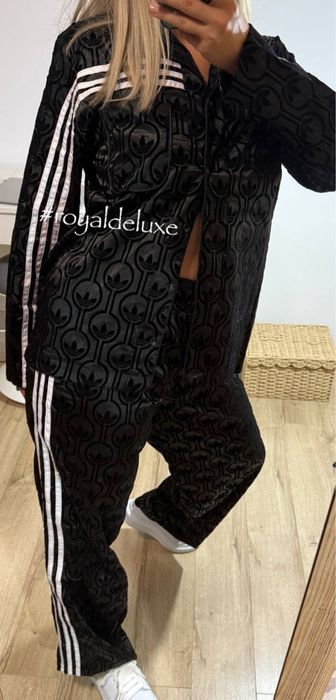 Stoc compleu dama Adidas