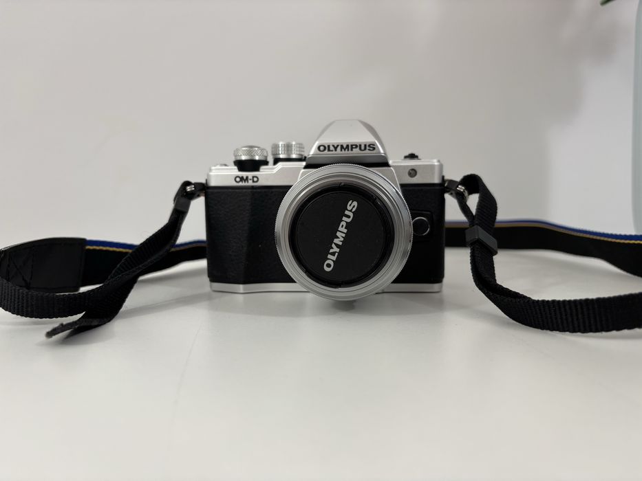 Aparat foto mirrorless Olympus OM-D E-M10 II