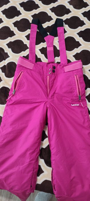 Salopetă de munte, pentru fetițe de 8 ani!