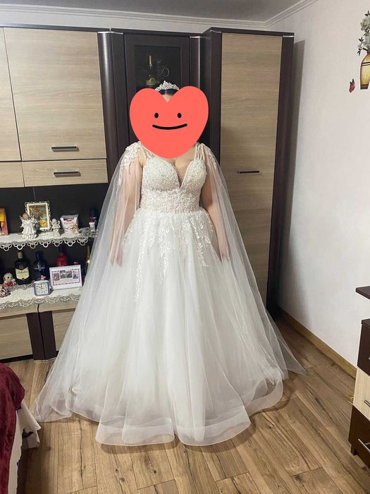 Vand rochie de mireasa