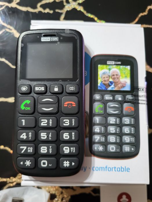 Telefon nou cu butoane