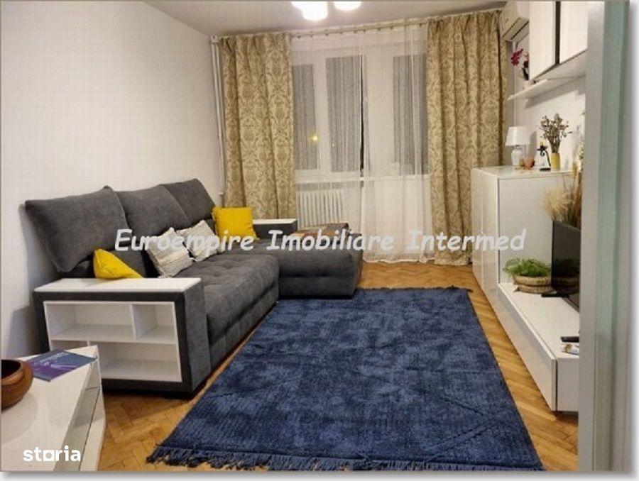 Apartament 2 camere de vanzare zona Centru