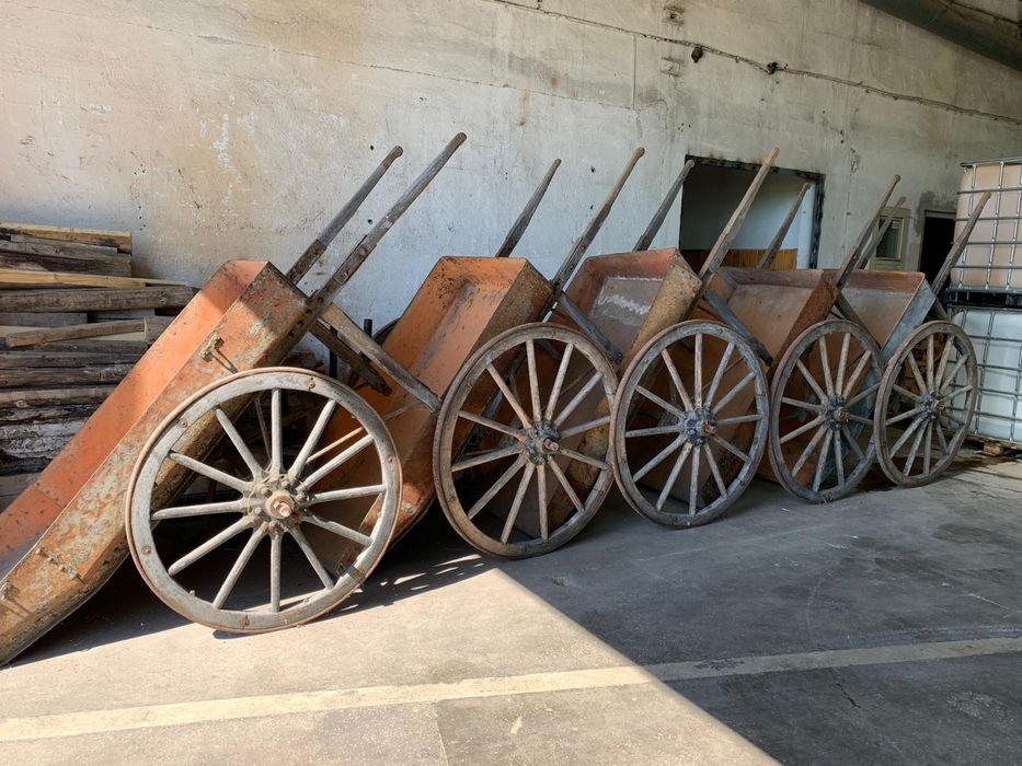 Car Vechi  antichitate