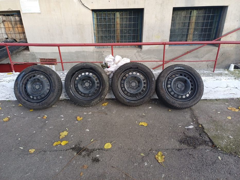 Cauciucuri all seasons