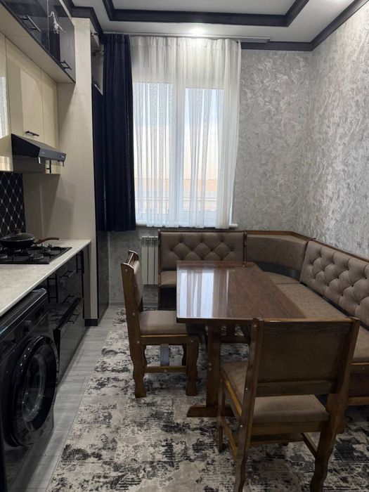 Срочно сдается 2х комнатная люкс квартира Крытый Савдо мажмуа