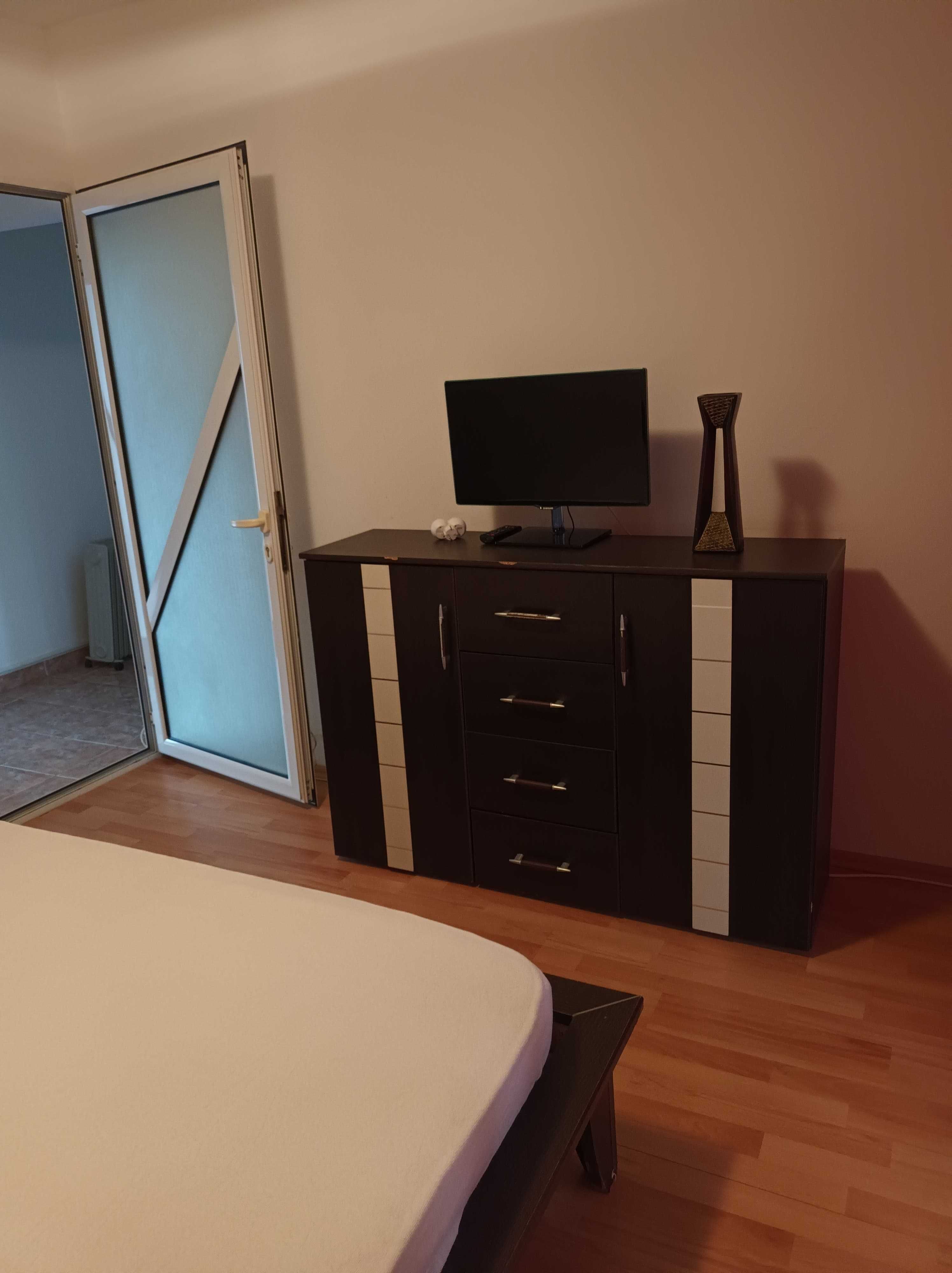 inchiriez apartament