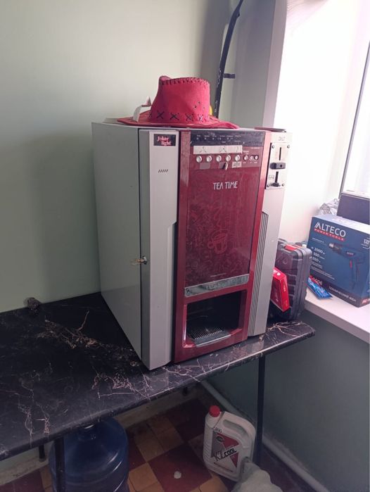 Продам кофемашину