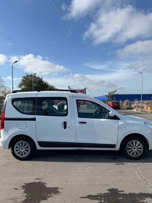 Vand Dacia Dokker Accept si schimburi