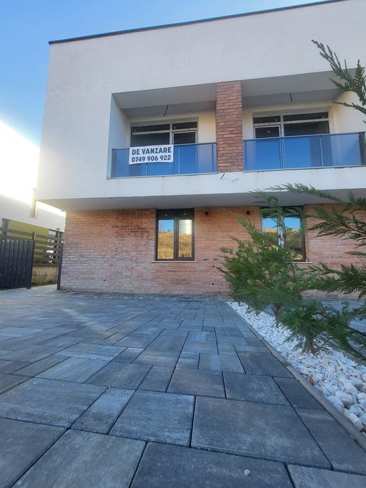 Casa de Vânzare cu panorama deosebita  asupra orasului