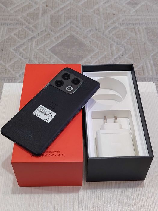 One Plus 10 Pro 256Gb