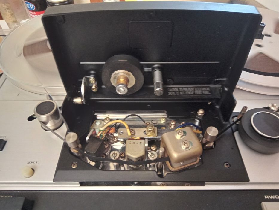 Magnetofon profesional Akai GX365D posibilitate și viteza 38