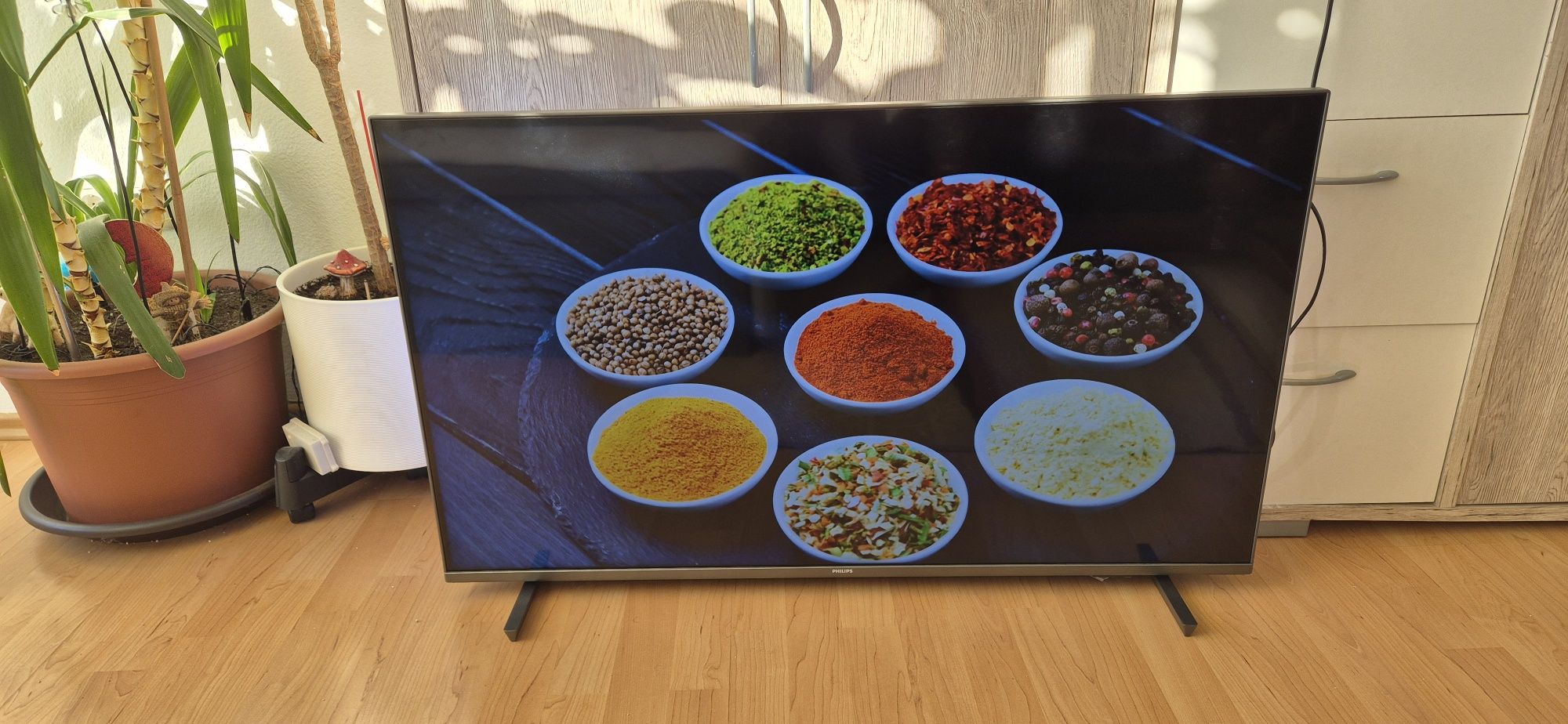 Philips 43PUS7906/12 Android, Ambilight, 4k, UltraHD, Smart, WiFi,