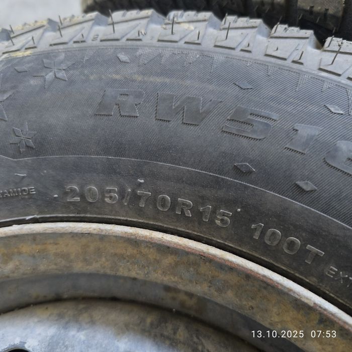 Продам колеса в сборе за 150000 тг