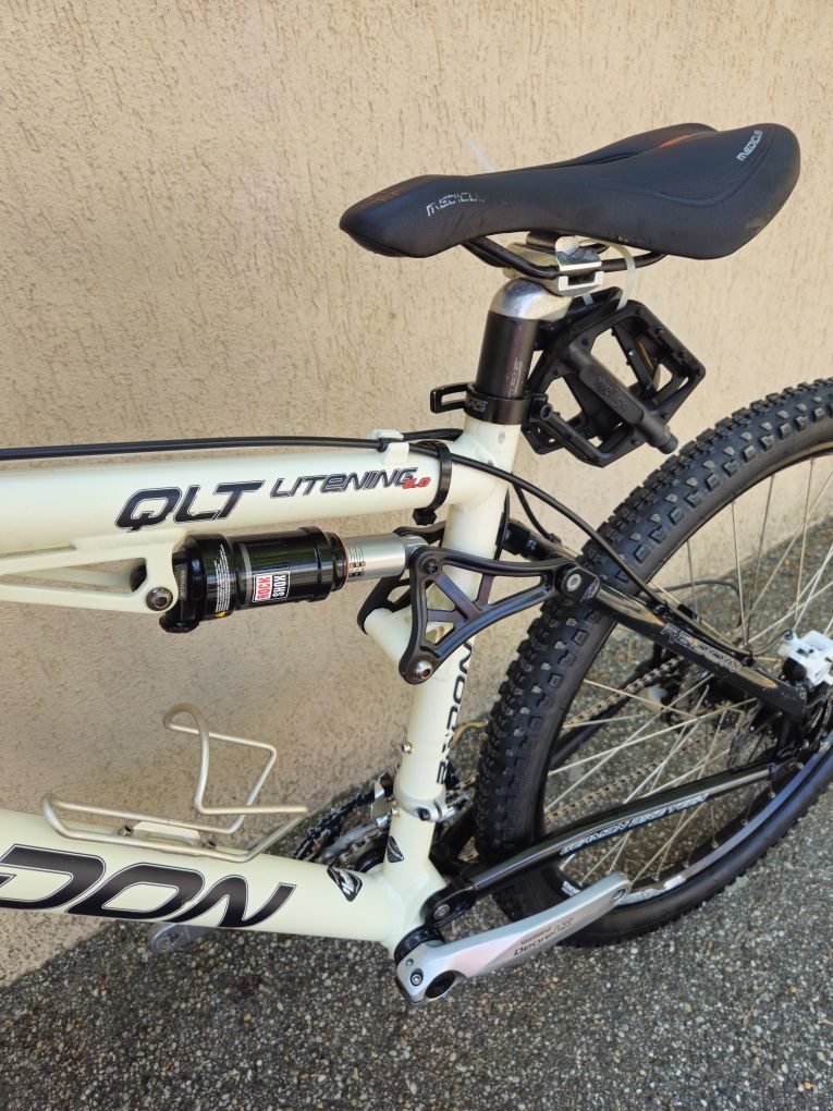 Bicicletă full-suspension Radon 26 inch