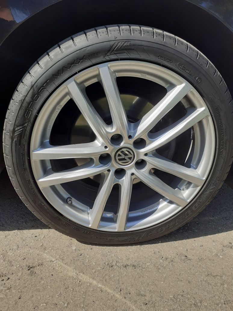 Джанти vw с летни гуми 18 цола