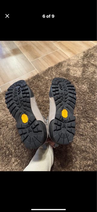 Дамски туристически обувки Garmont