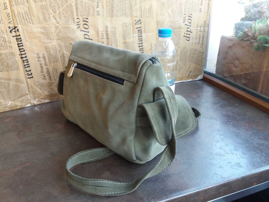 дамска чанта,велурена торба-зелена естествена кожа