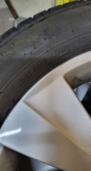 Jante aliaj Skoda 205 55 r16 cu cauciucuri de vara