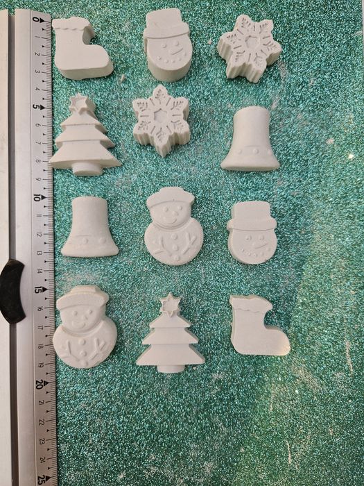 Figurine ipsos Craciun, iarna